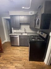 515-517 W 14th St in Lawrence, KS - Building Photo - Building Photo