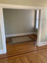 1522 Rosewood Ave, Unit 2 in Louisville, KY - Foto de edificio - Building Photo