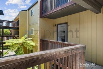 1060 Oak Grove Rd in Concord, CA - Building Photo - Building Photo