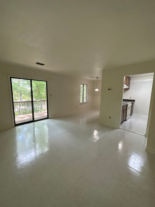 property at 3708 Donovan Dr