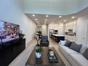 2694 Woodforest Pkwy N in Montgomery, TX - Foto de edificio - Building Photo