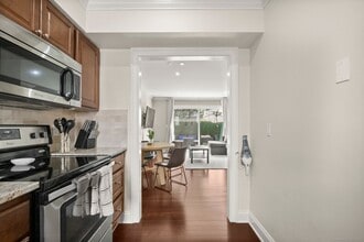 11 Van Zant St in Norwalk, CT - Building Photo - Building Photo