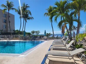88500 Overseas Hwy-Unit -301 in Tavernier, FL - Building Photo - Building Photo
