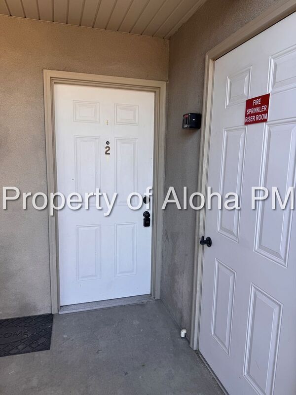 1069 W Pine Ave in Meridian, ID - Building Photo - Building Photo