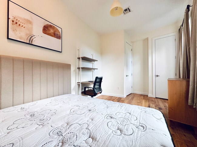 property at 1417 Bedford Ave