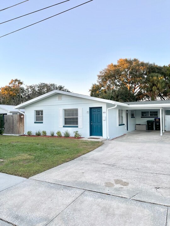1835 Biscayne Dr in Winter Park, FL - Foto de edificio
