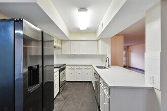 3108 Vossdale Rd in Houston, TX - Building Photo - Building Photo