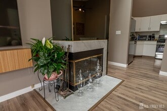 84 Clay St in North Brunswick, NJ - Building Photo - Building Photo