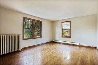 602 Townsend St in Midland, MI - Building Photo - Building Photo