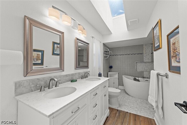 2317 SW 44th Terrace in Cape Coral, FL - Building Photo - Building Photo