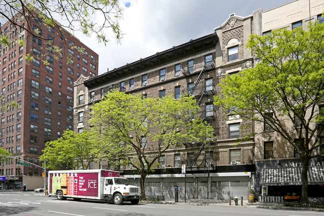 976 Amsterdam Ave in New York, NY - Foto de edificio - Building Photo