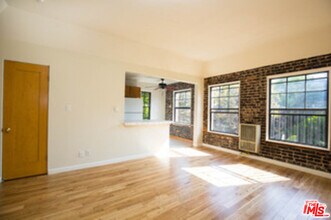 361 S Detroit St in Los Angeles, CA - Building Photo - Building Photo