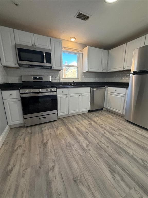 14 Saratoga Ave in Pawtucket, RI - Building Photo - Building Photo