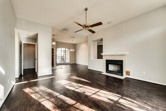 329 Clayton St in Grand Prairie, TX - Building Photo - Building Photo