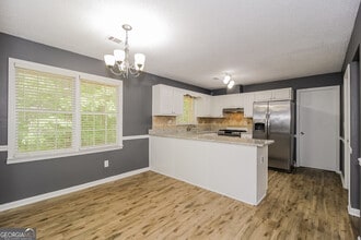 10993 Clearwater Dr in Hampton, GA - Building Photo - Building Photo