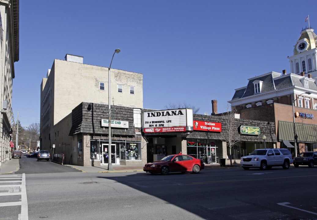 631-639 Philadelphia St in Indiana, PA - Building Photo