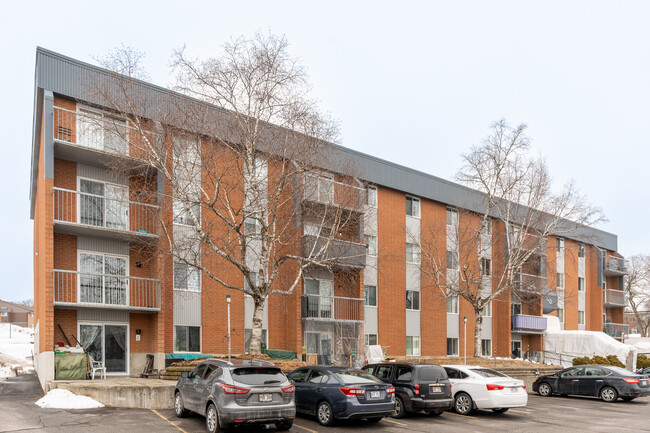 10 Dorval St in Lévis, QC - Building Photo - Building Photo