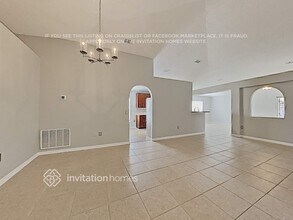 1622 Hudderfield Cir W in Jacksonville, FL - Building Photo - Building Photo