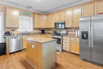 461 Lake Breeze Rd in Hackberry, LA - Building Photo - Building Photo