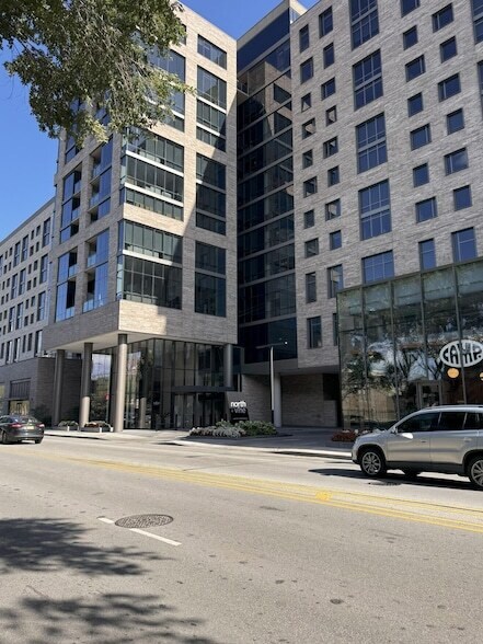 property at 633 W North Ave
