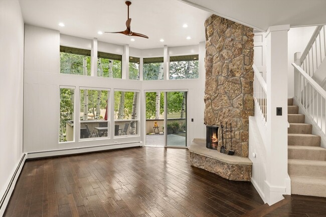 property at 1443 Crystal Lake Rd