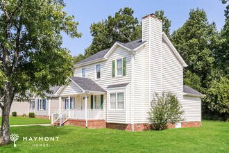 4009 Hope Valley Ln in Greensboro, NC - Building Photo - Building Photo