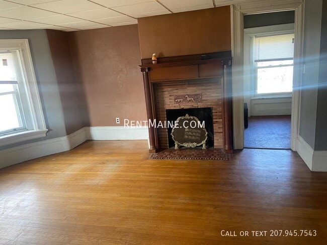 99 Broadway in Bangor, ME - Building Photo - Building Photo