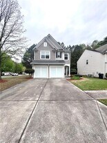 2594 Winslow Ridge Dr NE in Buford, GA - Building Photo
