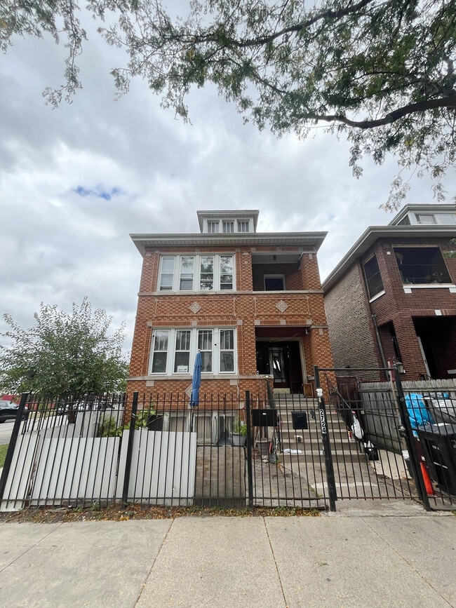 property at 2724 W Pope John Paul II Dr