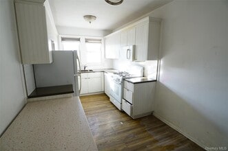 64-12 48th Ave in Queens, NY - Building Photo - Building Photo