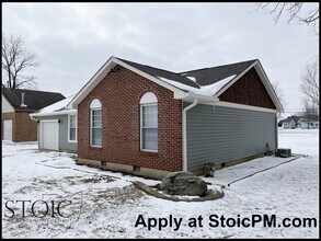 123 N Main St in Minster, OH - Building Photo - Building Photo