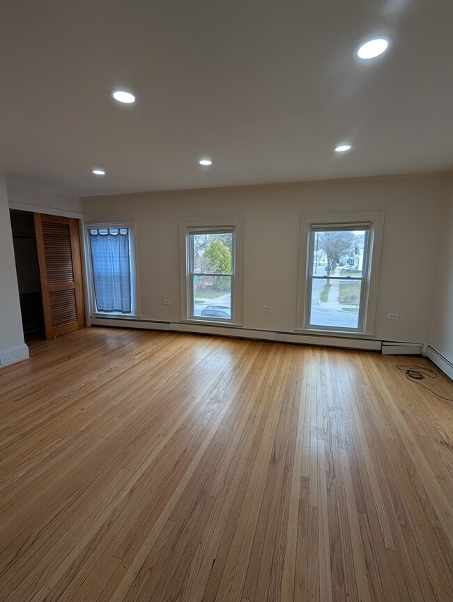 474 Glen St, Unit 1, Unit 1