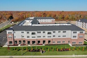 625 Spotswood Englishtown Rd in Monroe Township, NJ - Building Photo