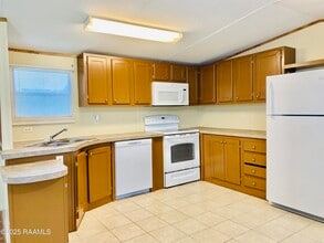 1299 Sawmill Hwy in Breaux Bridge, LA - Building Photo - Building Photo