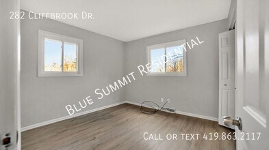 282 Cliffbrook Dr in Mansfield, OH - Building Photo - Building Photo