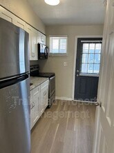 4208 Lloyd St in Kansas City, KS - Building Photo - Building Photo