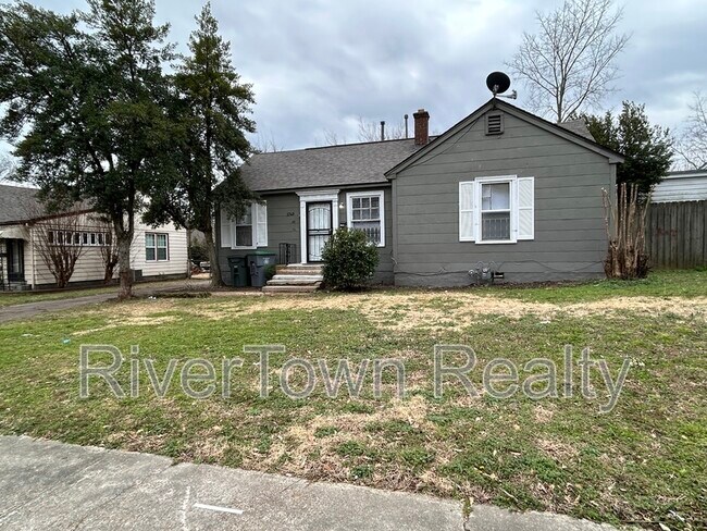 property at 3749 Buchanan Ave