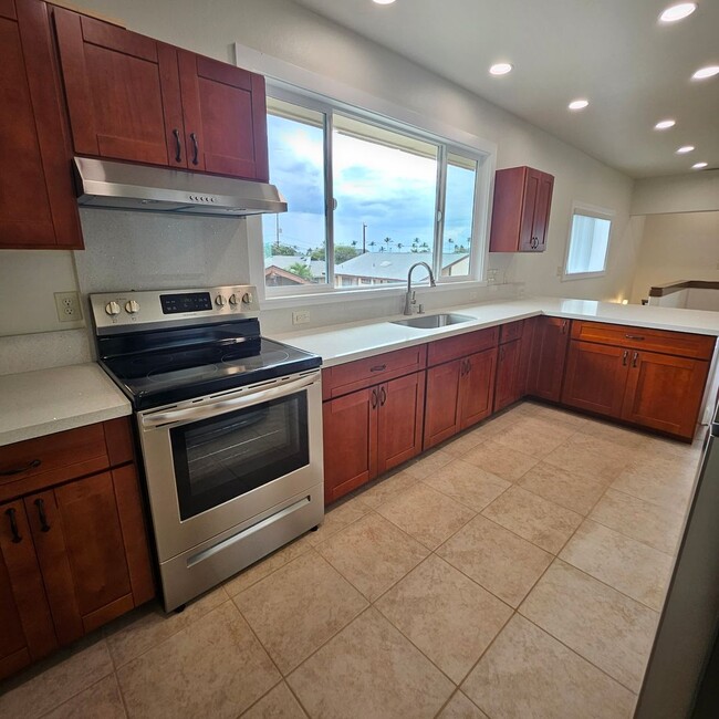 145 Auhana Rd in Kihei, HI - Building Photo - Building Photo