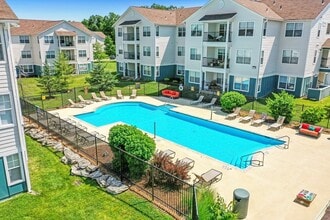 Campus Lodge in Columbia, MO - Building Photo - Building Photo