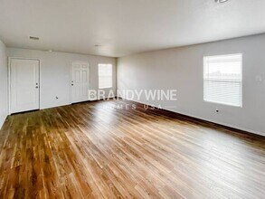 4307 Johnstown Ln. in Heath, TX - Foto de edificio - Building Photo