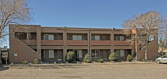 233 Texas St NE in Albuquerque, NM - Building Photo - Building Photo