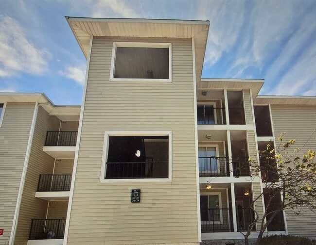 property at 3375 Galleria Dr