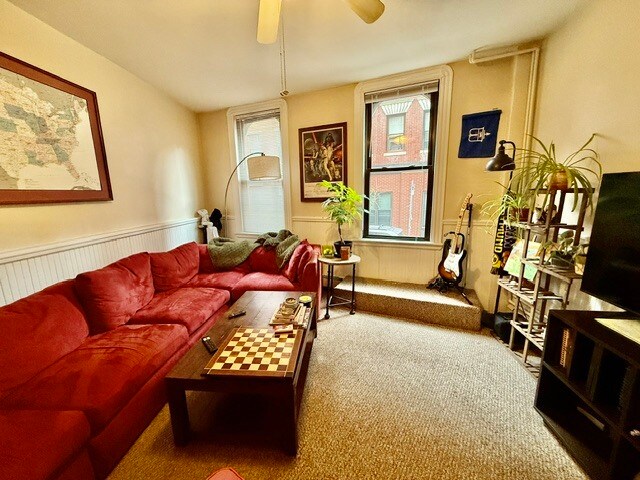 26 1/2 Charter St, Unit 1, Unit 1