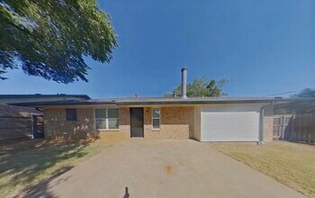 6057 Burchill Rd in Fort Worth, TX - Building Photo - Building Photo