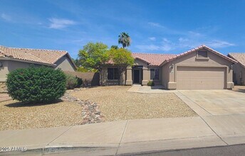 9654 N 94th Ave in Peoria, AZ - Building Photo - Building Photo