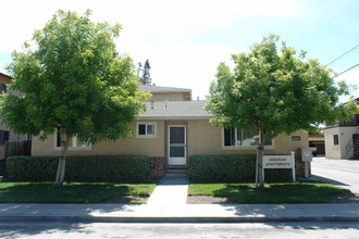 Deborah Drive Apartments in Santa Clara, CA - Building Photo - Building Photo