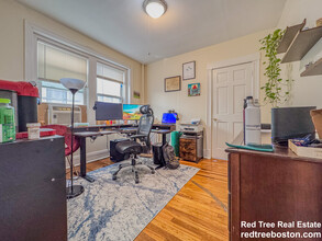 244 Kelton St, Unit 7 in Boston, MA - Building Photo - Building Photo