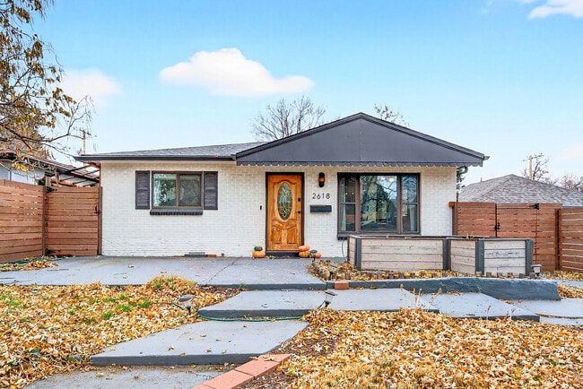 2618 Meade St in Denver, CO - Foto de edificio - Building Photo