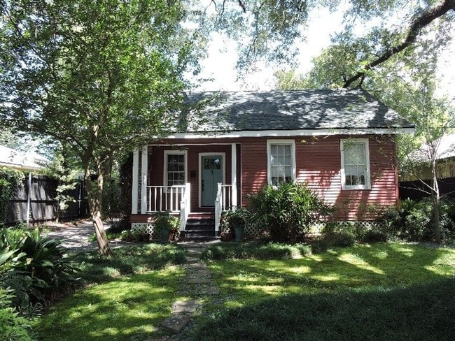 property at 5673 Burgundy Ave