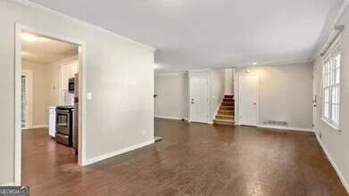 2091 Ellwyn Dr in Chamblee, GA - Building Photo - Building Photo